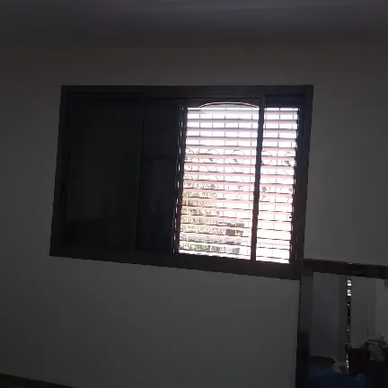 תיקון מנוע לתריס גלילה